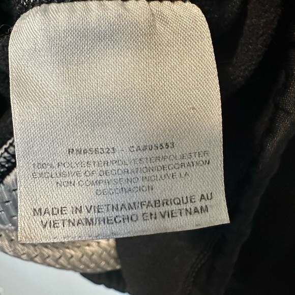 Nike Therma Fit Woman's Size M Black Purple Pullover Hoodie Comfy Sweater Pocket - Picture 10 of 13